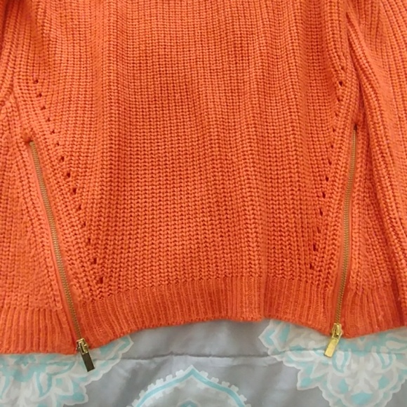 ONLY 3 COLORS! 🎃Appraisal orange knit sweater - Picture 5 of 5